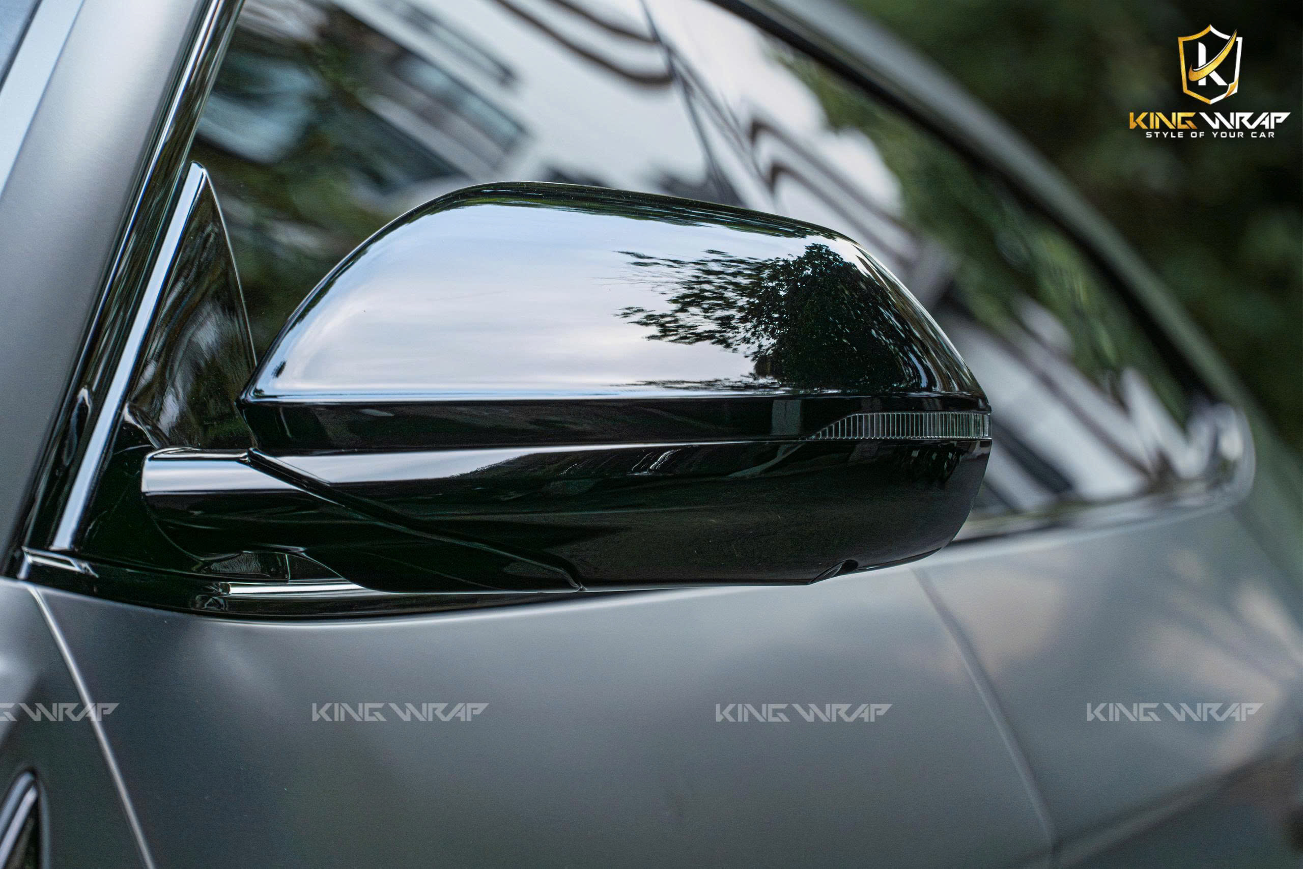 Lamborghini dán PPF V-KOOL tại KingWrap Lamborghini dán PPF V-KOOL tại KingWrap