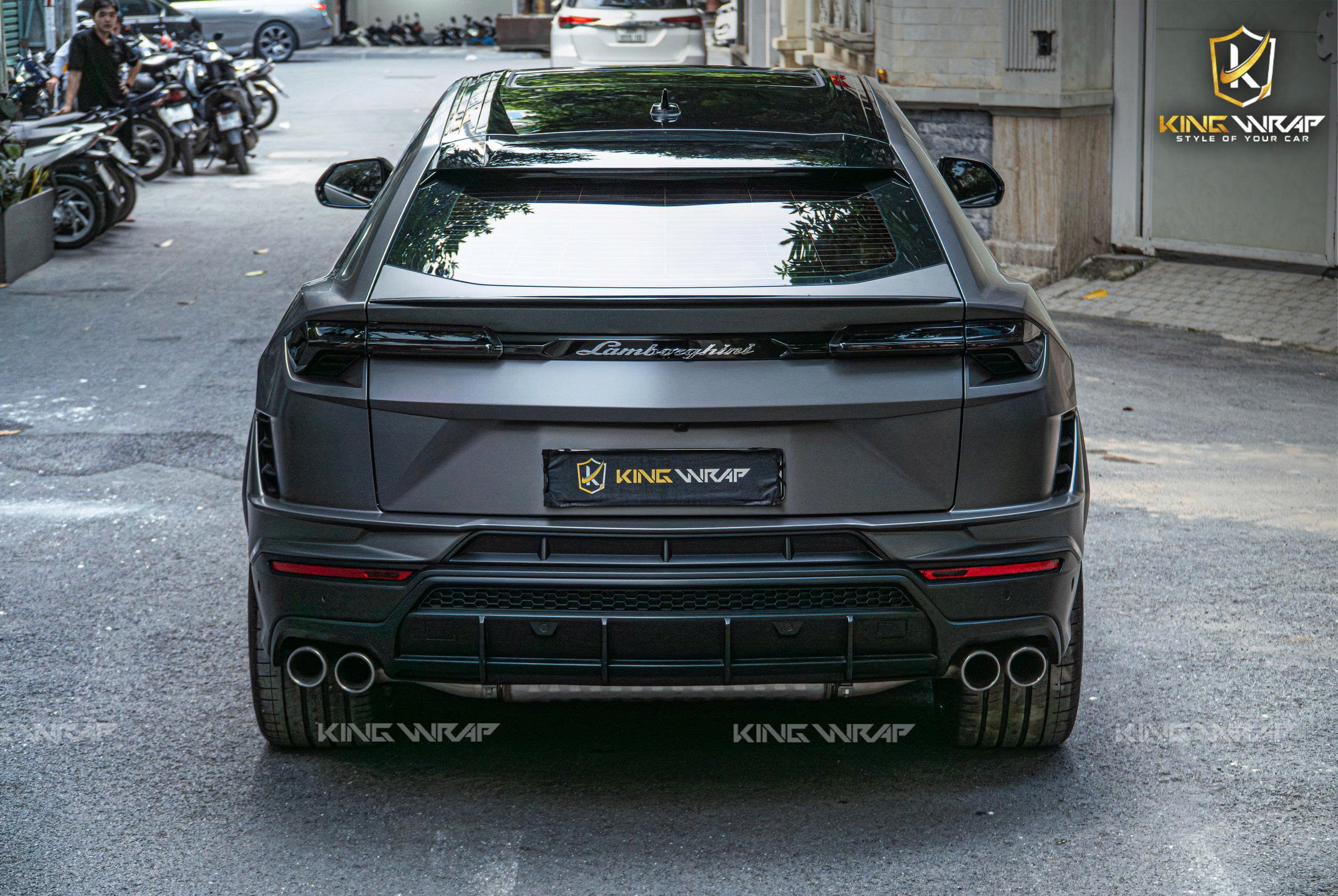 Lamborghini dán PPF V-KOOL tại KingWrap Lamborghini dán PPF V-KOOL tại KingWrap