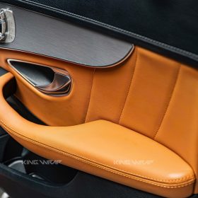Mercedes C300 bọc da ghế, cánh cửa, yên ngựa màu nâu bò