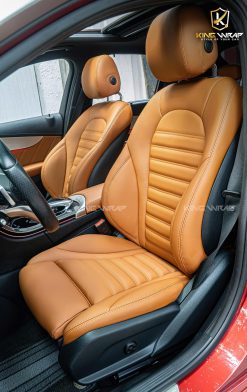 Kingwrap – Hệ thống chăm sóc, làm đẹp ô tô đẳng cấp 57 Mercedes C300 bọc da ghế, cánh cửa, yên ngựa màu nâu bò