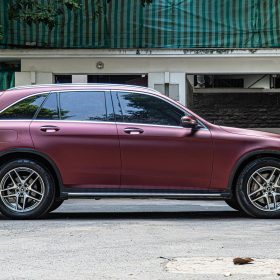 Mercedes GLC300 dán đổi màu đỏ Bordeaux decal VinylFrog