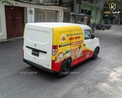 VinFast EC Van dán tem quảng cáo doanh nghiệp tại KingWrap