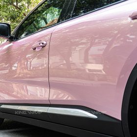 VinFast Lux A2.0 dán đổi màu hồng decal VinylFrog 4 VinFast Lux A2.0 dán đổi màu hồng decal VinylFrog