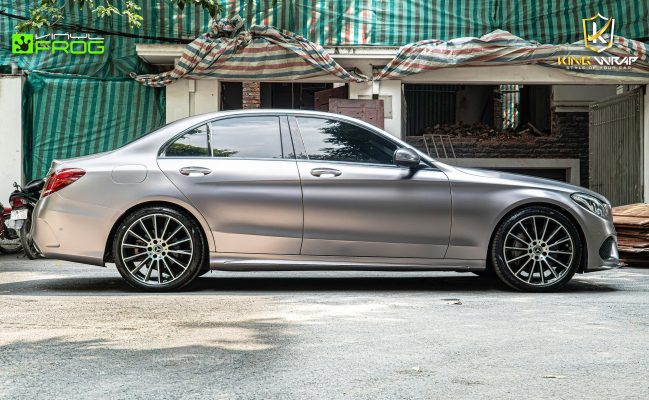 Dán đổi màu xám titan VinylFrog Mercedes C300 Dán đổi màu xám titan VinylFrog Mercedes C300