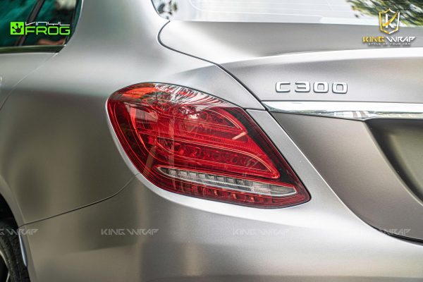 Dán đổi màu xám titan VinylFrog Mercedes C300 Dán đổi màu xám titan VinylFrog Mercedes C300