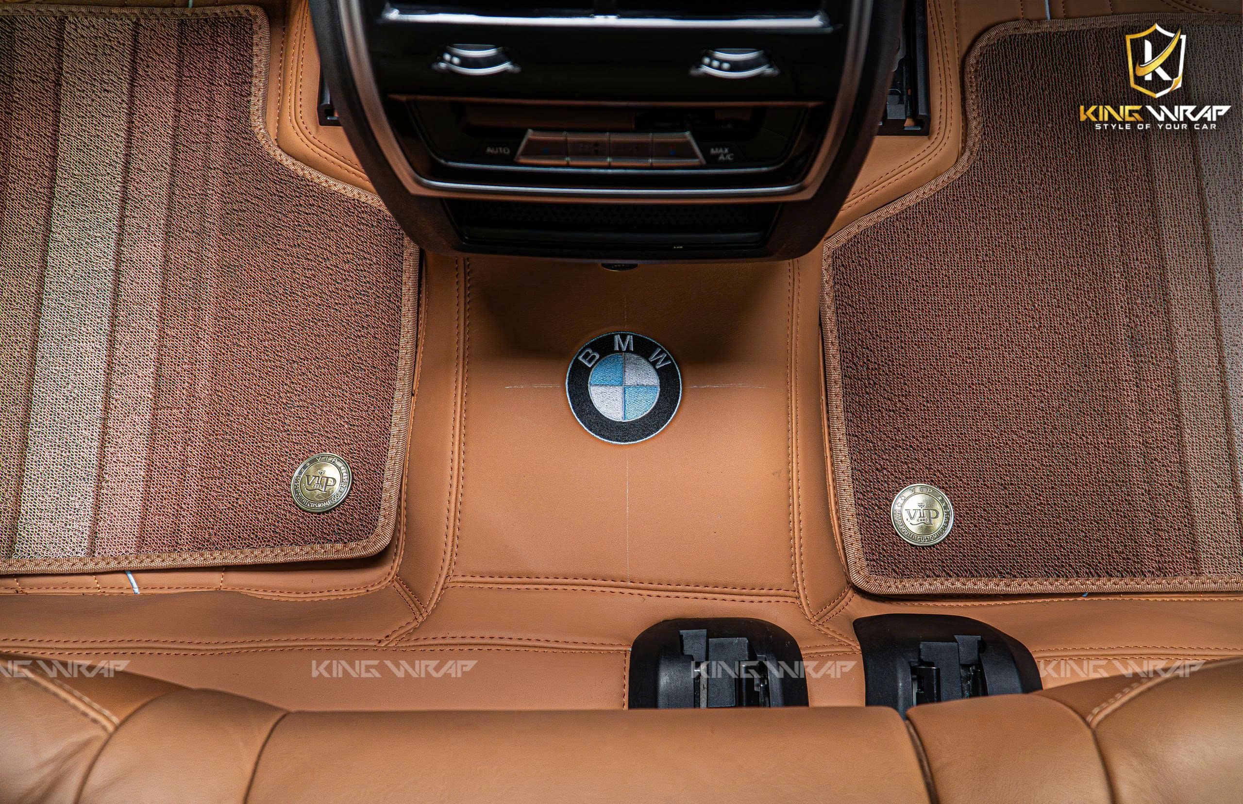 lăp-tham-san-da-nappa-bmw-x5-1 Lắp thảm sàn da Nappa xe BMW X5